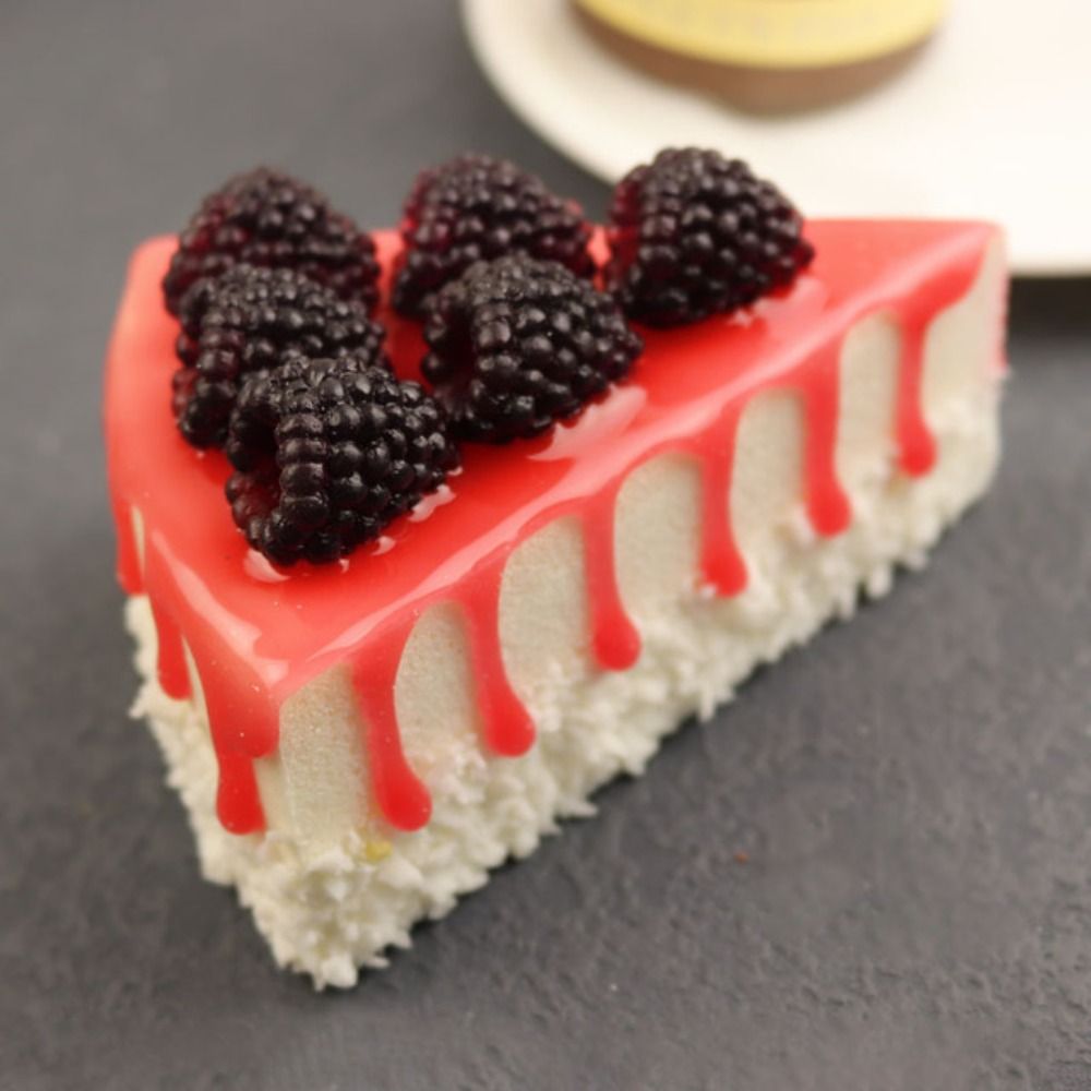 Vivid Triangular Cake Simulati - Kids Toys Mall ulasan dan harga